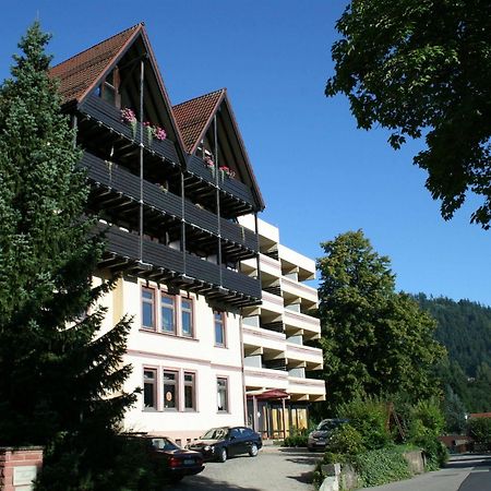 Hotel Bergfrieden Бад-Вильдбад Экстерьер фото